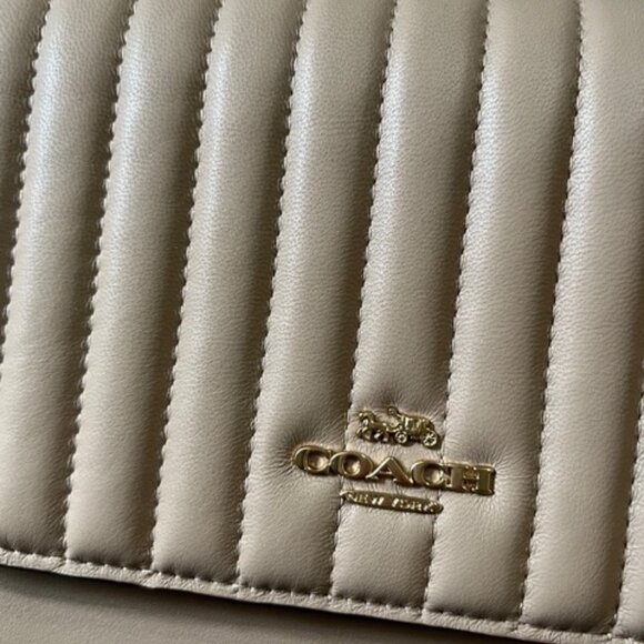 Coach Klare Crossbody Bag With Linear Quilting Taupe Leather - Picture 2 of 11